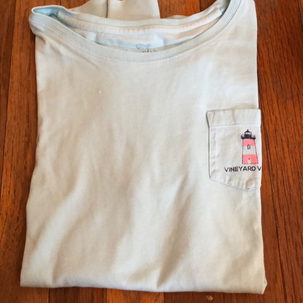 Vineyard vines shirt